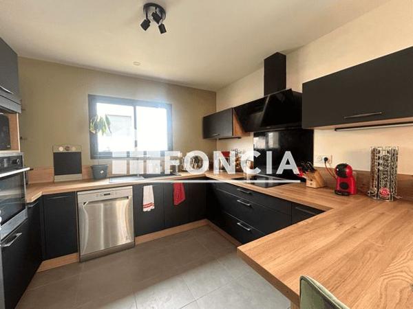 Location Maison 4 pièces 86.01 m² - 8 Rue Séléné Nissan-lez-enserune 34440