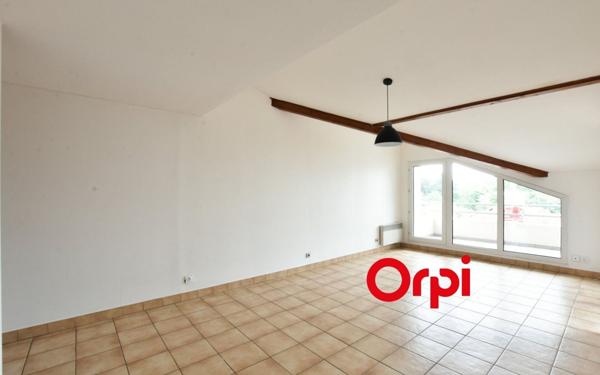 Appartement à vendre    3 pièces • 69,68 m2 Irigny