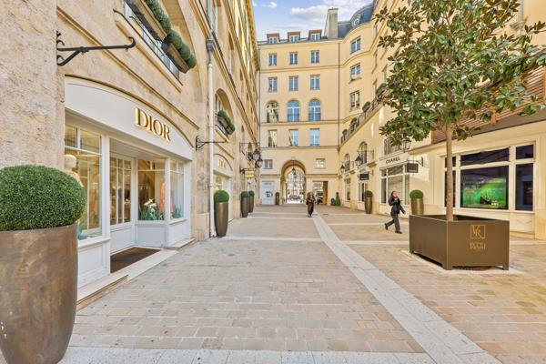 Vente Appartement de luxe Paris 8 1 pièce 24 m²