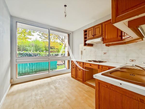 Appartement Fontenay Le Fleury 1 pièce(s) 26.73 m2