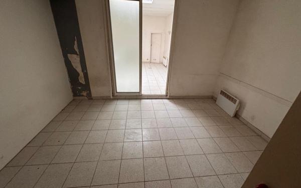 Appartement à vendre    2 pièces •  Rousson