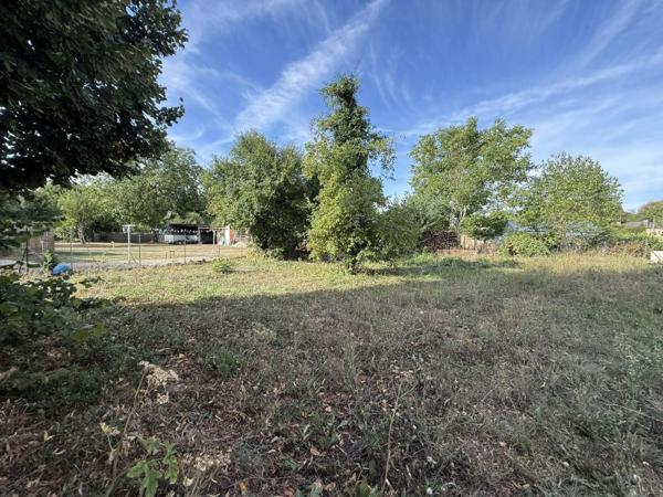 Vente / Terrain constructible à Saint-Mards-en-Othe (10160)
