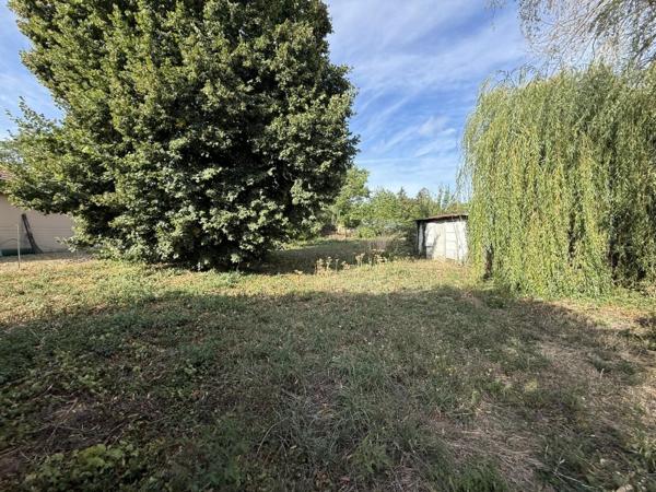 Vente / Terrain constructible à Saint-Mards-en-Othe (10160)
