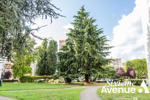 Appartement 4 pièces 81.11 m2