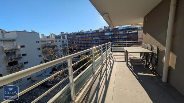 Appartement à louer 2 pièces 60.17m² Roquebrune-Cap-Martin (06190)