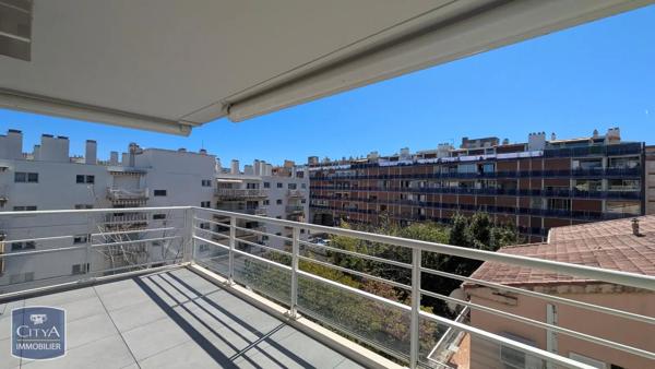 Appartement à louer 2 pièces 60.17m² Roquebrune-Cap-Martin (06190)