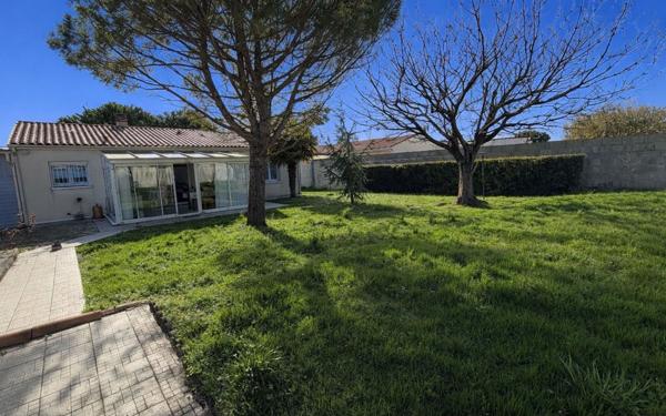 Maison à vendre    4 pièces •  Meschers-sur-Gironde