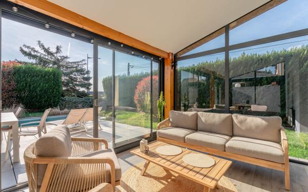 Maison à vendre    4 pièces • 111 m2 Montluel