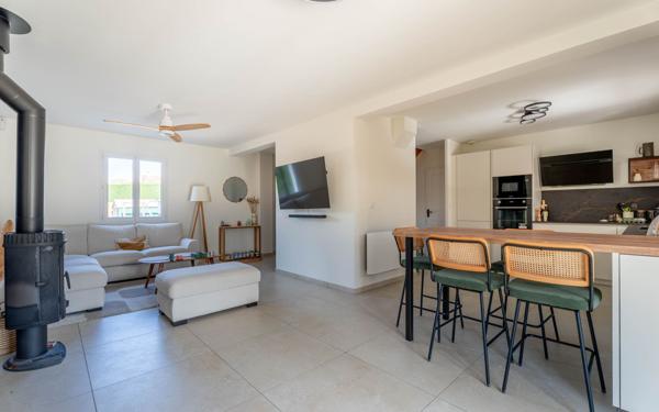 Maison à vendre    4 pièces • 111 m2 Montluel