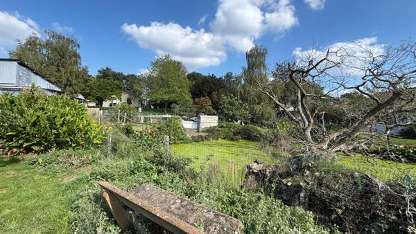 LA ROCHE SUR YON TERRAIN A VENDRE 1500 m²