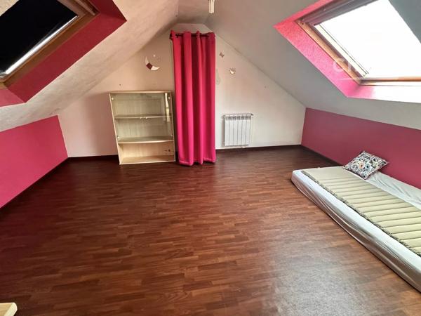 🏡 Charmant pavillon familial – secteur calme et recherché à Villenoy