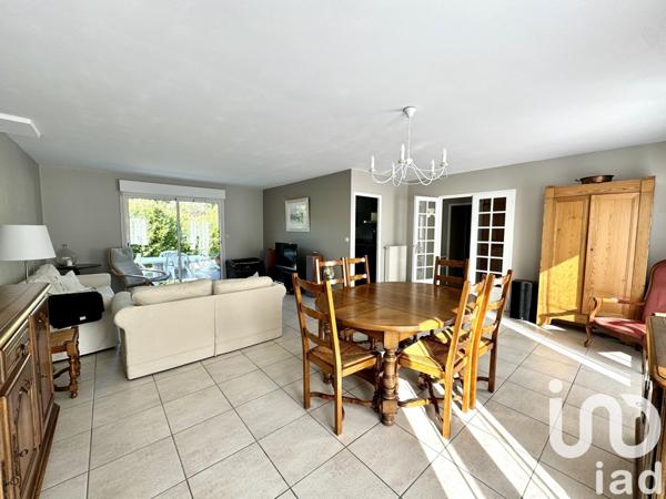 Maison 4 pièces de 109 m² à Cestas (33610)