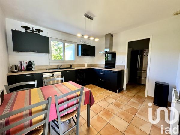 Maison 4 pièces de 109 m² à Cestas (33610)