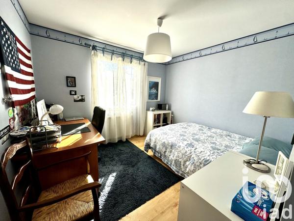 Maison 4 pièces de 109 m² à Cestas (33610)