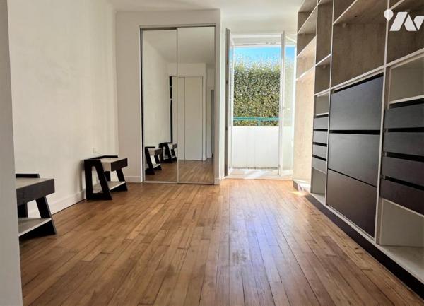 Nantes Dalby, proche Tram, T2 traversant de 47 m²