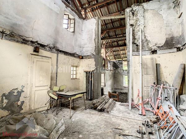 Epierre - Maison de village à rénover