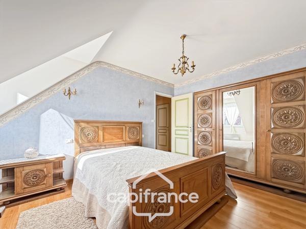 Maison à vendre 6 pièces (56) PONTIVY – Maison familiale avec vie de plain-pied.