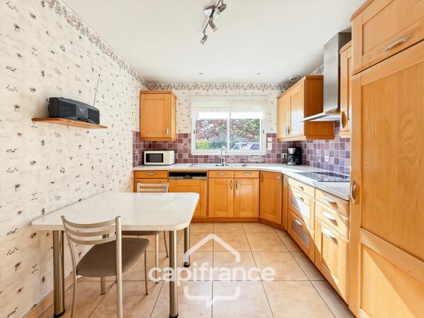 Maison à vendre 6 pièces (56) PONTIVY – Maison familiale avec vie de plain-pied.