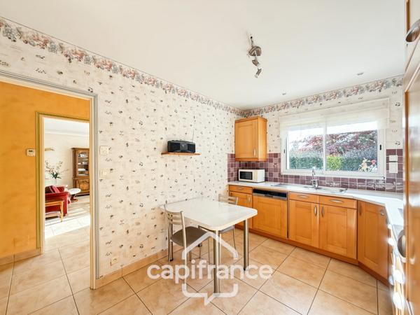 Maison à vendre 6 pièces (56) PONTIVY – Maison familiale avec vie de plain-pied.