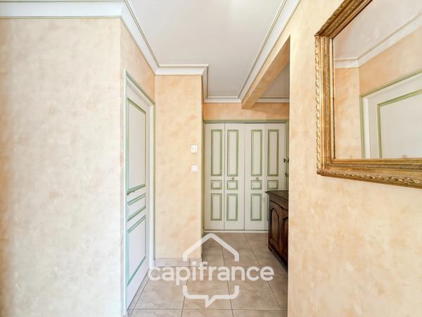 Maison à vendre 6 pièces (56) PONTIVY – Maison familiale avec vie de plain-pied.