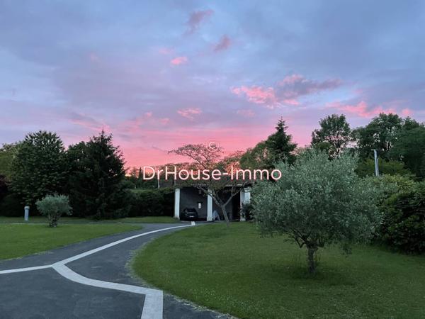 Maison à vendre 12 pièces de 368 m²