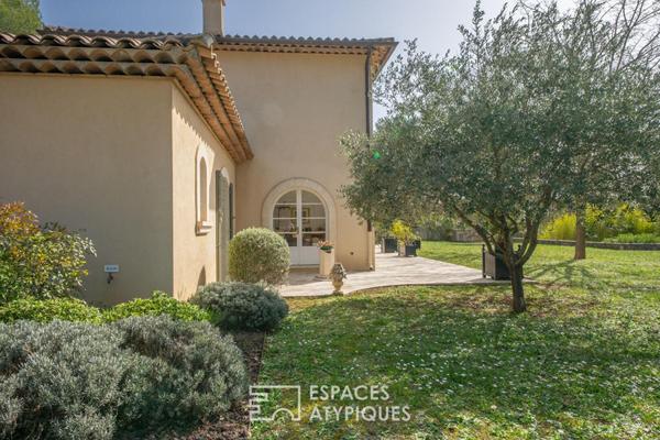 Bastide d’exception et sa chênaie truffière, piscine et dépendances