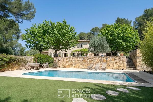 Bastide d’exception et sa chênaie truffière, piscine et dépendances