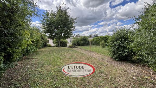 Maison individuel en copropriété de plain-pied "T4" avec 589 m² de terrain - fort potentiel !