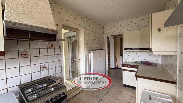 Maison individuel en copropriété de plain-pied "T4" avec 589 m² de terrain - fort potentiel !