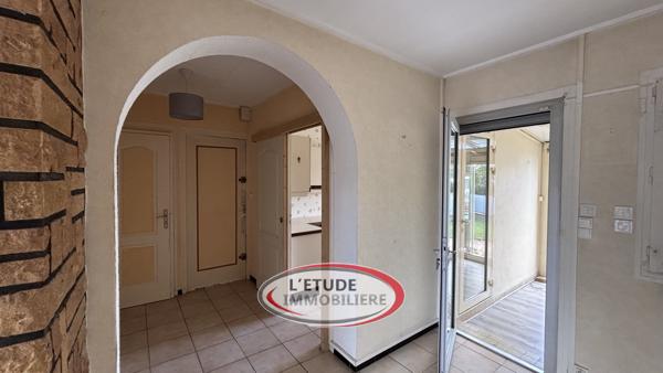 Maison individuel en copropriété de plain-pied "T4" avec 589 m² de terrain - fort potentiel !