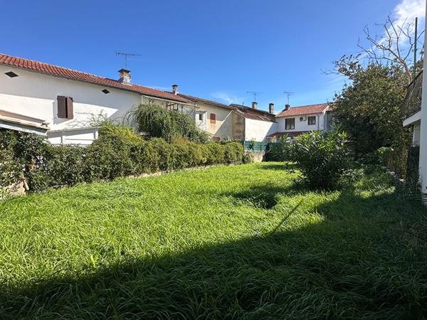 Maison à vendre 4 chambres, bureau mezzanine garage Moissac 82
