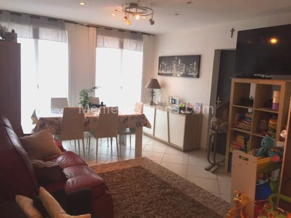 En Exclusivité à Salon de Pce: Appartement de 70 m2 env-