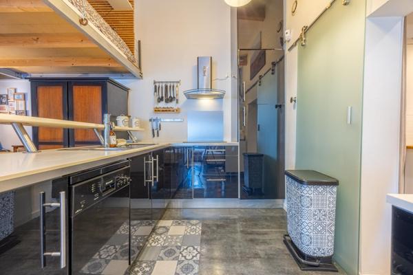 Grande maison avec studio indépendant à Mérignac Capeyron