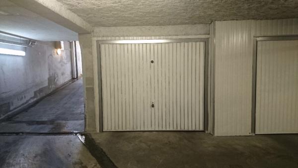 Parking / box Balaruc Les Bains