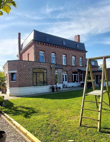 Maison à vendre à Divion dans le Pas-de-Calais (62460), ref : 21/2469