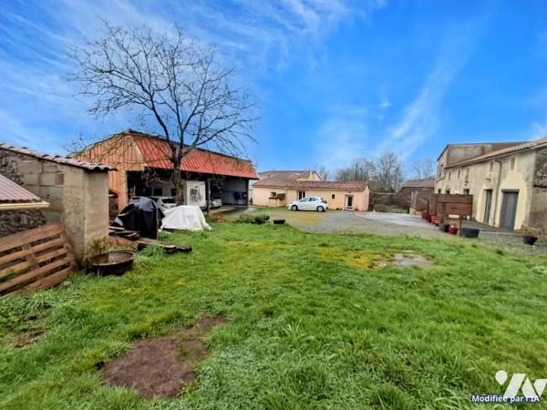 MONSIREIGNE- Ensemble immobilier – Idéal investissement locatif, chambres d’hôtes ou habitation 