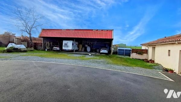 MONSIREIGNE- Ensemble immobilier – Idéal investissement locatif, chambres d’hôtes ou habitation 