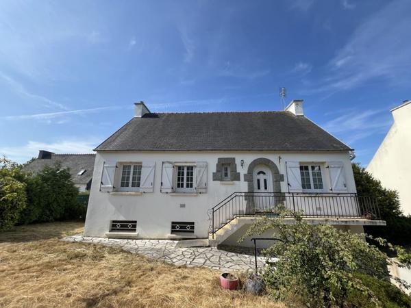 Maison 114 030 € Châteauneuf-du-Faou 3 p 70 m² DPE F