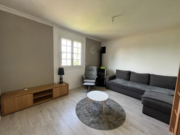 Maison 114 030 € Châteauneuf-du-Faou 3 p 70 m² DPE F