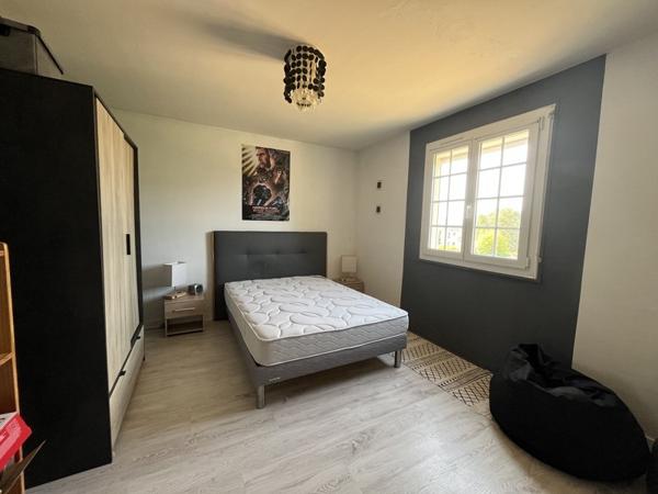 Maison 114 030 € Châteauneuf-du-Faou 3 p 70 m² DPE F