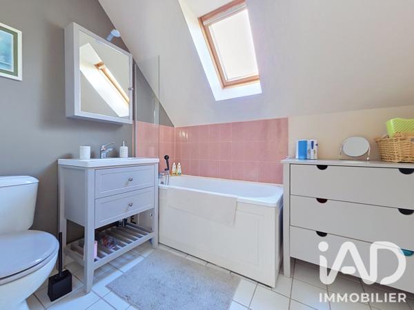 Maison à vendre 6 pièces 127 m² Briis-sous-Forges