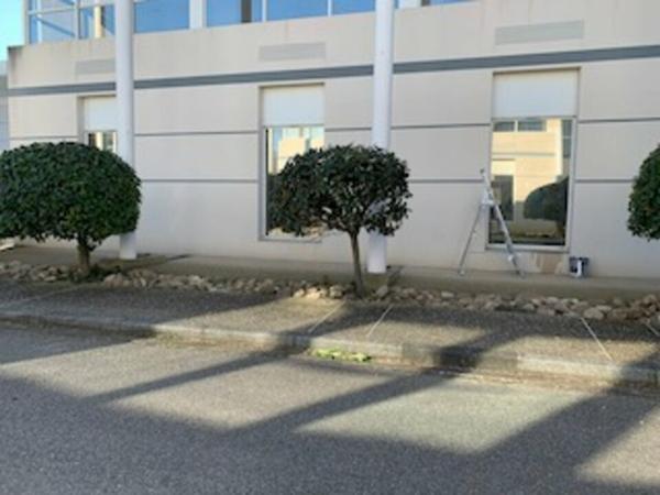 Bureaux à louer à Avignon Agroparc 88 m², fibre optique, parking commun