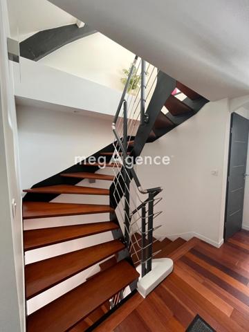 Appartement à SAINT-NOM-LA-BRETECHE, 78860 - 5 pièces 118m²