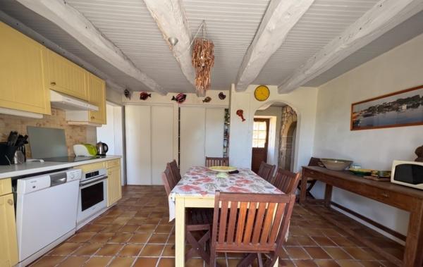 Maison 617 730 € Erdeven 8 p 179 m² DPE C
