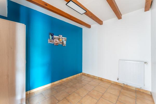 Villa contemporaine avec piscine-spa, studio indépendant et excellent bilan énergétique Brizambourg