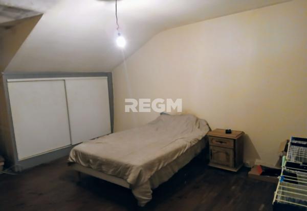 Neuvic (24190) IMMEUBLE DE RAPPORT 3 LOTS - NEUVIC