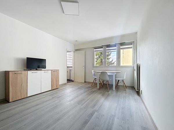 Studio meublé - 28 m² - Metz proche Technopole