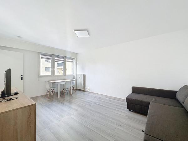 Studio meublé - 28 m² - Metz proche Technopole