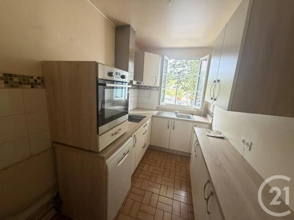 Appartement F3 à vendre  3 pièces - 65 m 2   CHARTRES  - 28