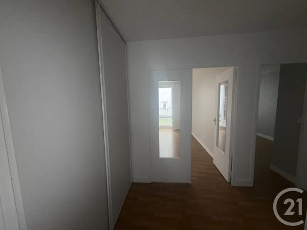 Appartement F3 à vendre  3 pièces - 65 m 2   CHARTRES  - 28